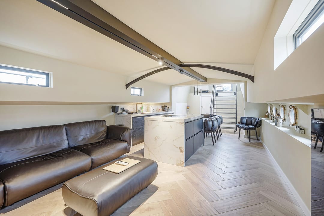 Foto 2 van Amstel 254-S