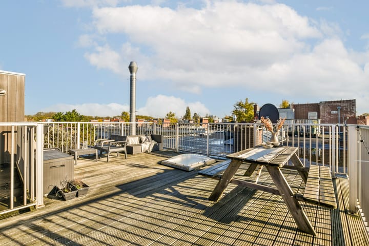 Photo 19 of Jan Maijenstraat 10-3