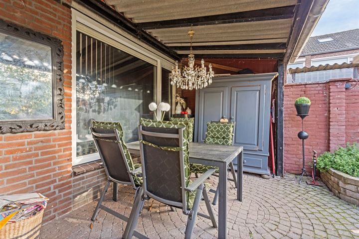 View photo 18 of van Brakelstraat 19