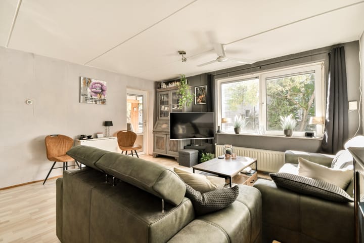 Foto 3 van Naardingerland 102