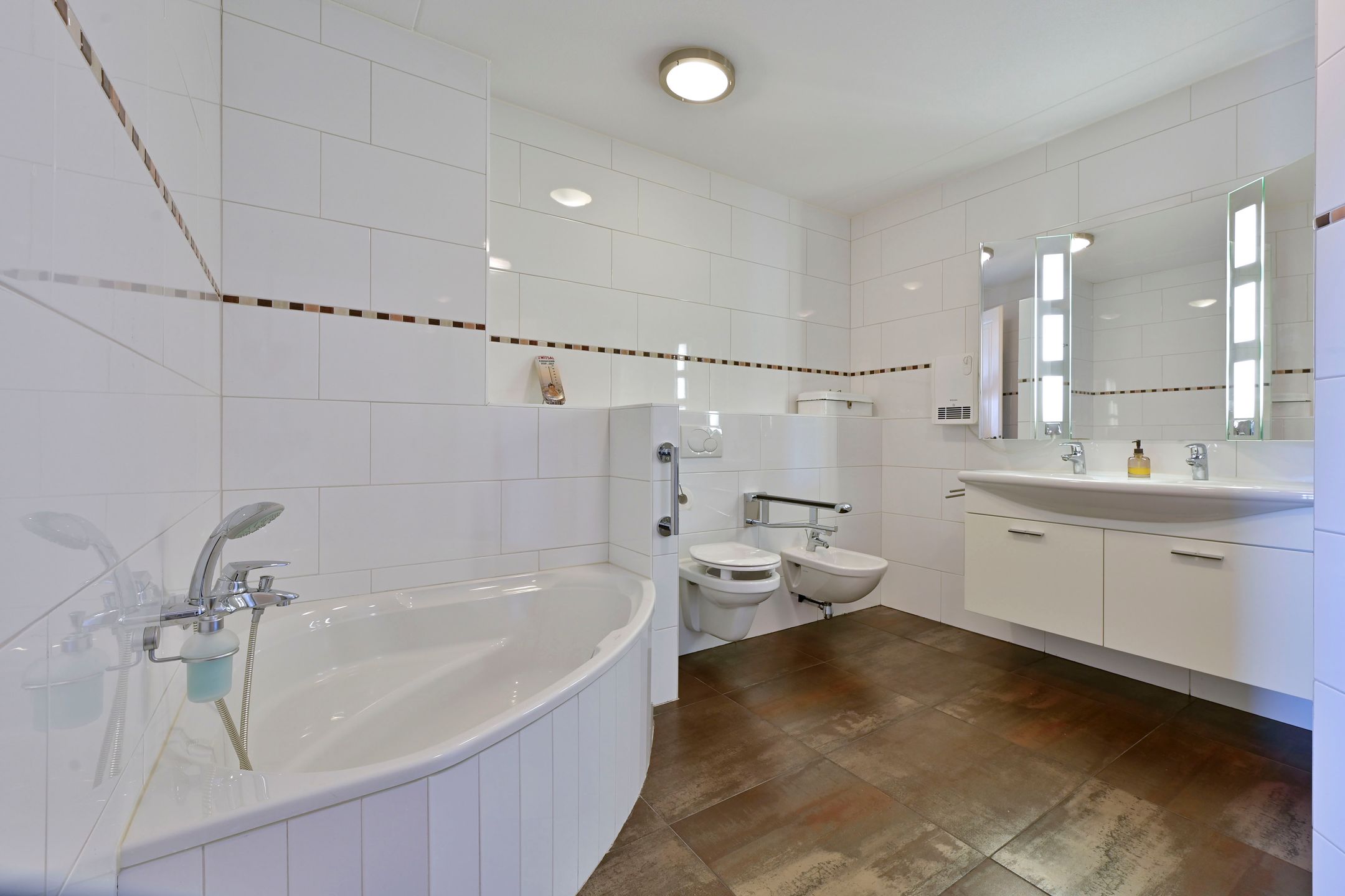 Foto 15 van Molenstraat 14-A