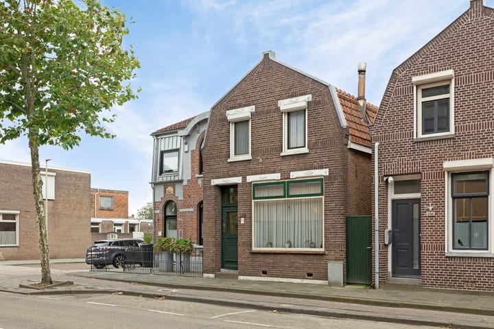 Foto 2 van Spoorstraat 258