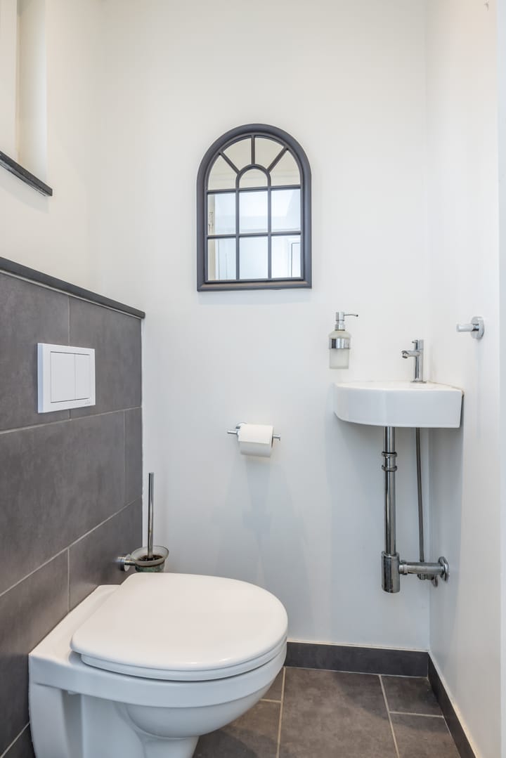 Photo 6 of Erensteinerstraat 70