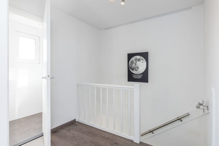 Photo 19 of Erensteinerstraat 70