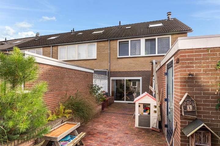 Foto 2 van Lijsterbeslaan 25