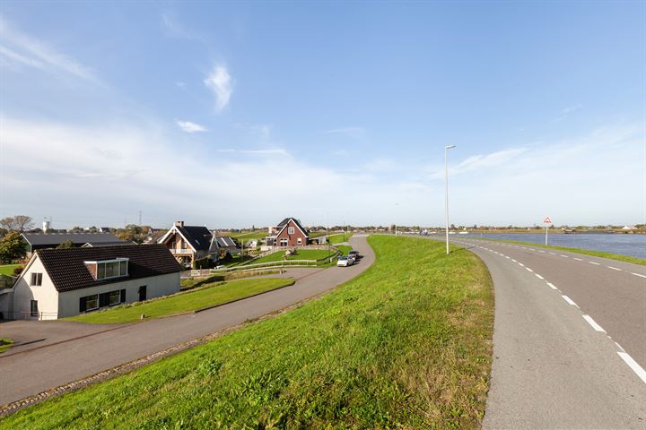 View photo 43 of Lekdijk 40