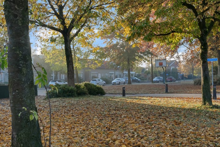 Photo 13 of G J Piksenstraat 16