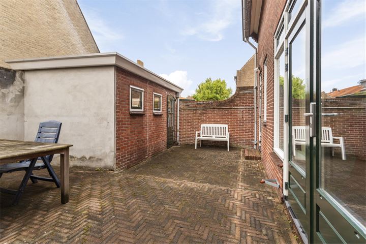 Bekijk foto 19 van Commandeursstraat 1