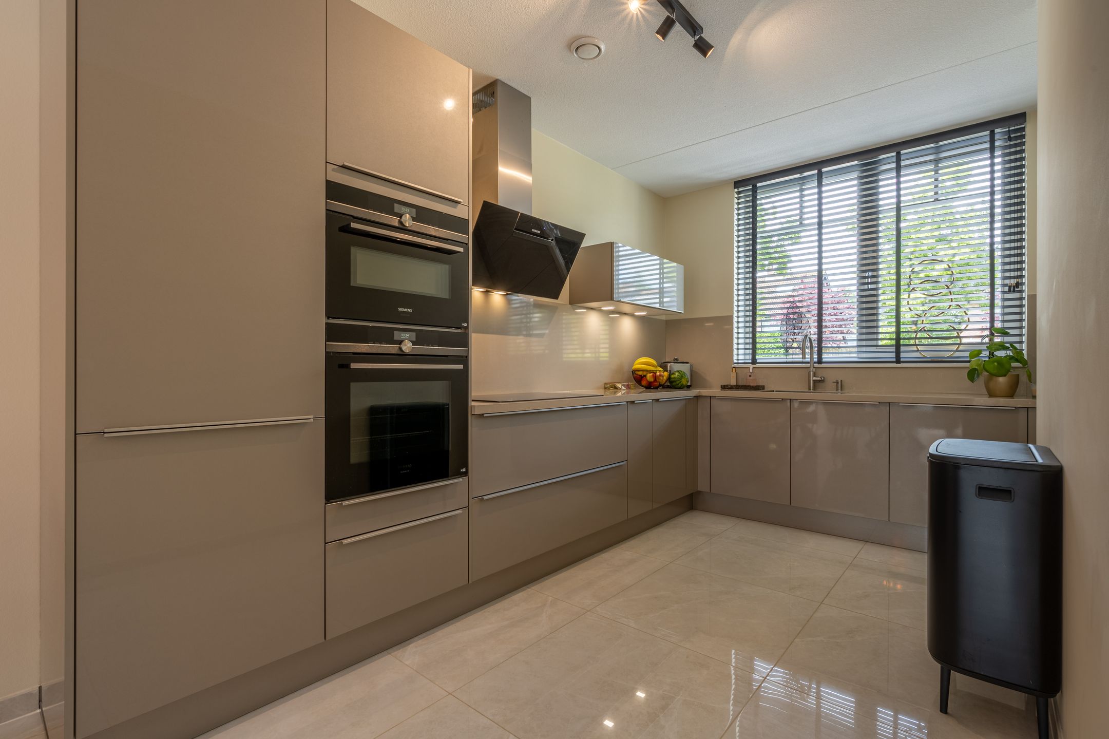 Foto 9 van Laan van Westmolen 47-C