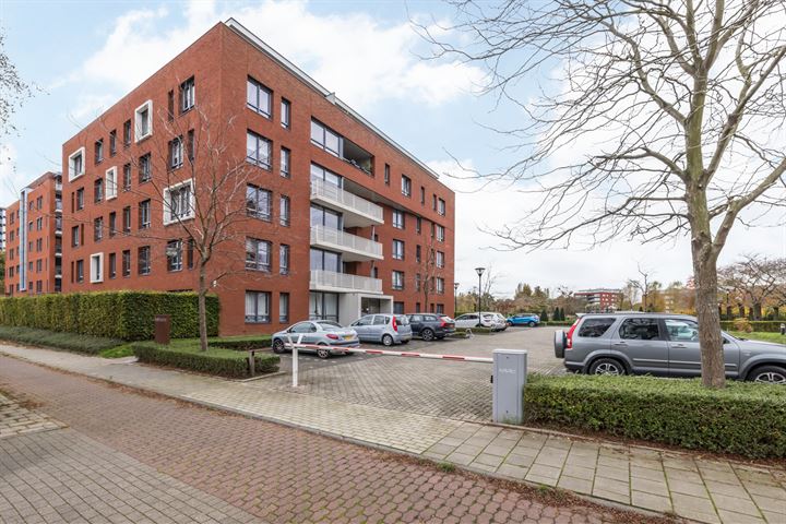 View photo 1 of Cavaleriestraat 68