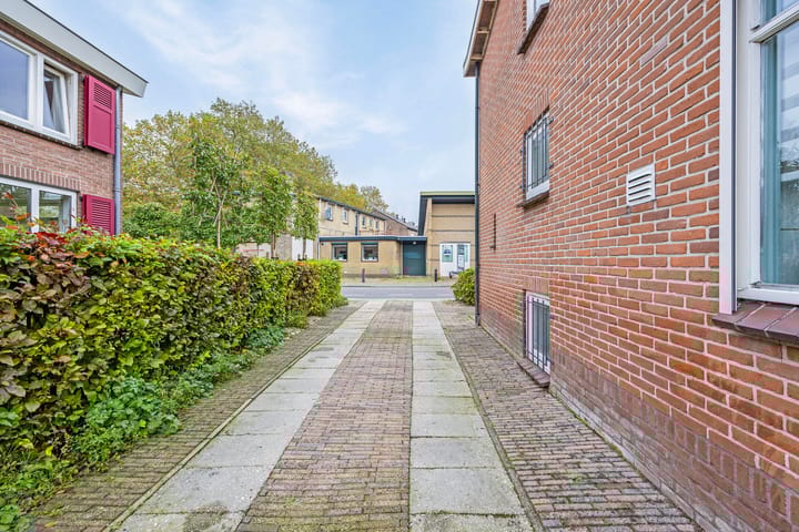 Foto 36 van Brinksestraat 4