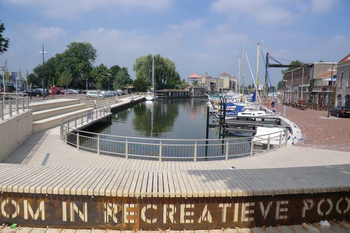 Bekijk foto 33 van Grote Kerkstraat 17-F