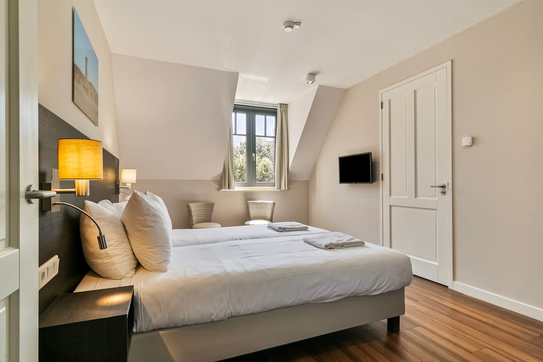 Foto 23 van Domburgseweg 26-G