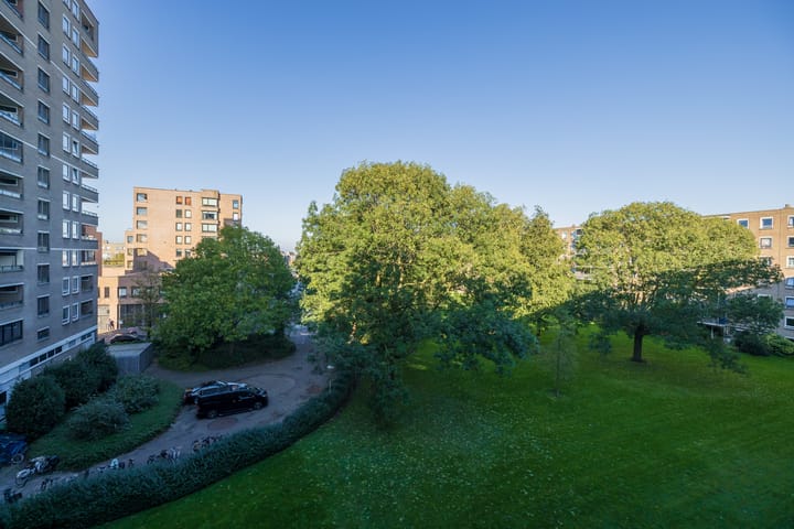 Photo 24 of Aert van Neslaan 402