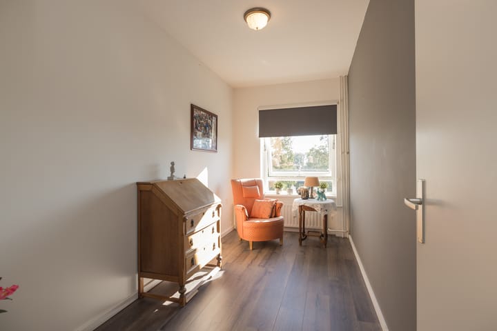 Photo 13 of Aert van Neslaan 402