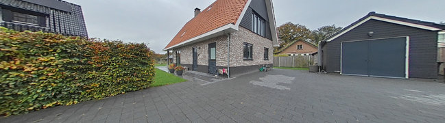 Bekijk 360° foto van voortuin van Van Heeckerensweg 20-B