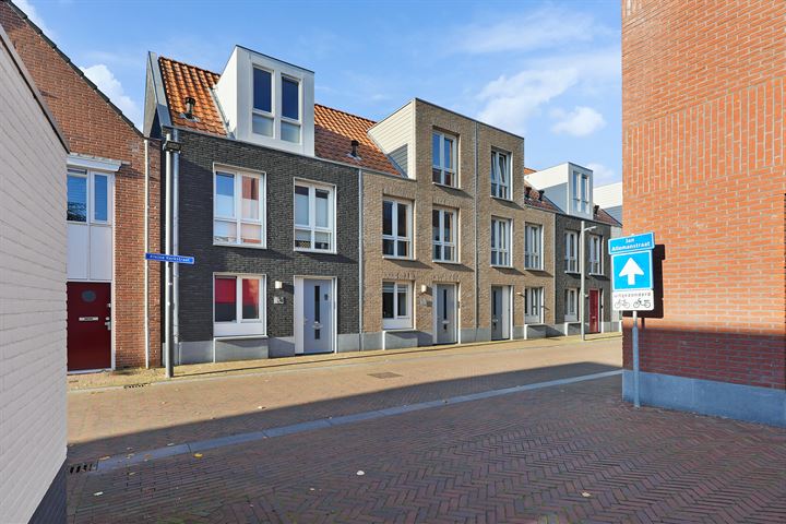 Bekijk foto 36 van Kleine Kerkstraat 11