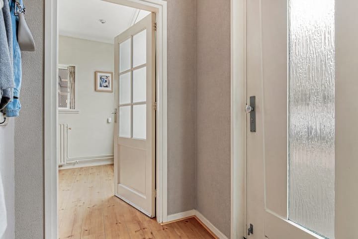 Photo 8 of Koningin Wilhelminastraat 11