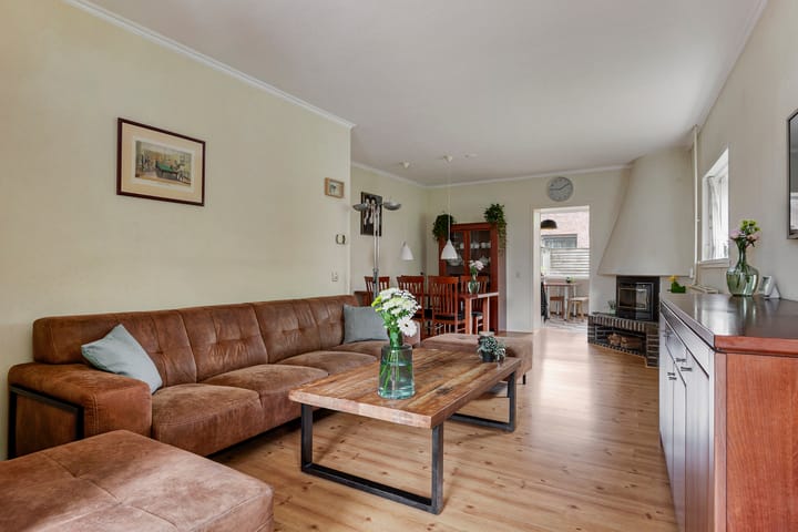 Photo 12 of Koningin Wilhelminastraat 11