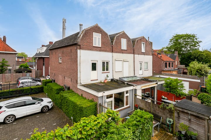 Photo 37 of Koningin Wilhelminastraat 11