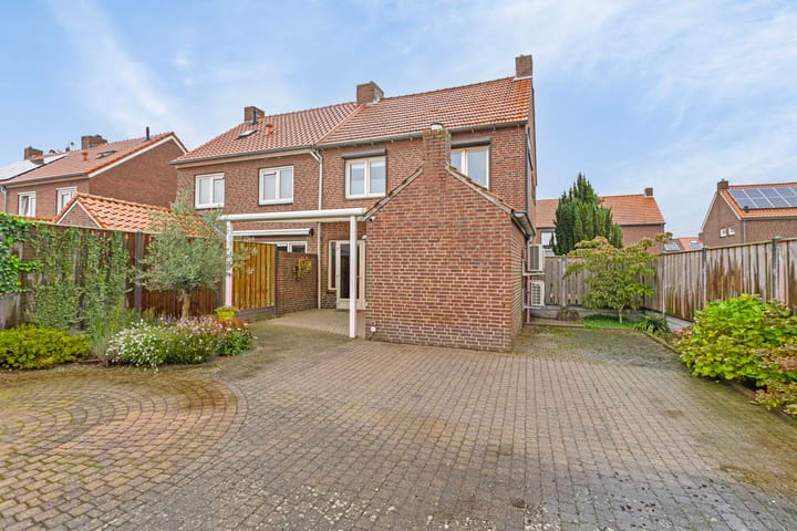 Foto 27 van Marktstraat 9