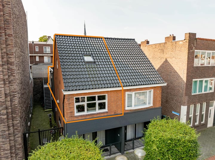 Foto 5 van van Echtenstraat 16-12