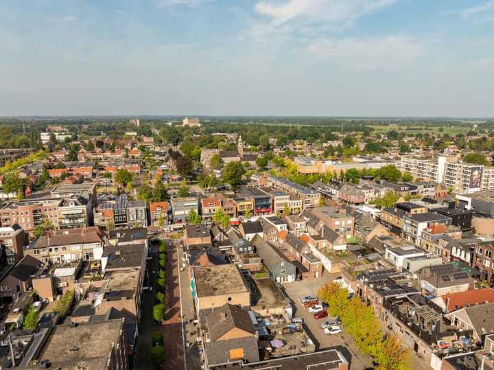 Photo 41 of van Echtenstraat 16-12