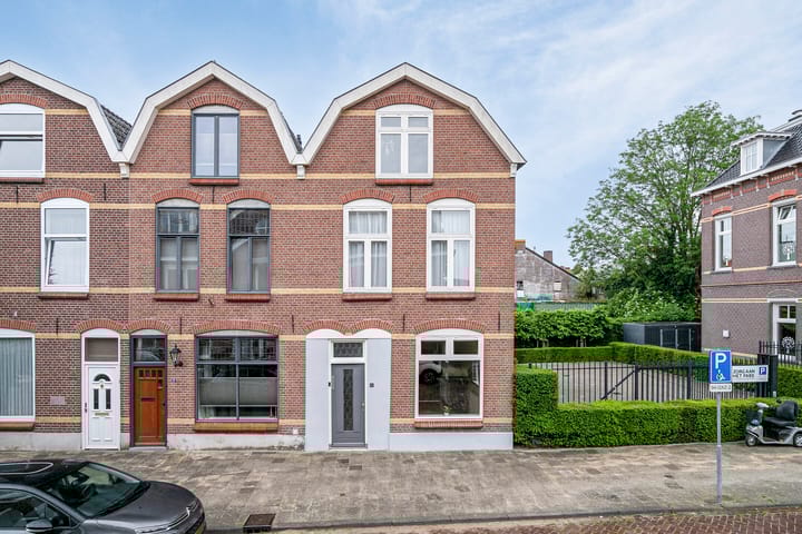 Photo 46 of Koningin Wilhelminastraat 11