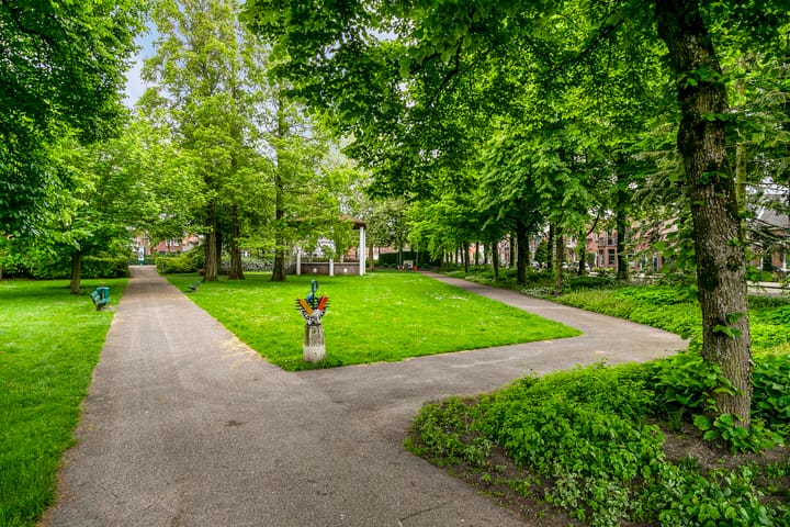 Photo 50 of Koningin Wilhelminastraat 11