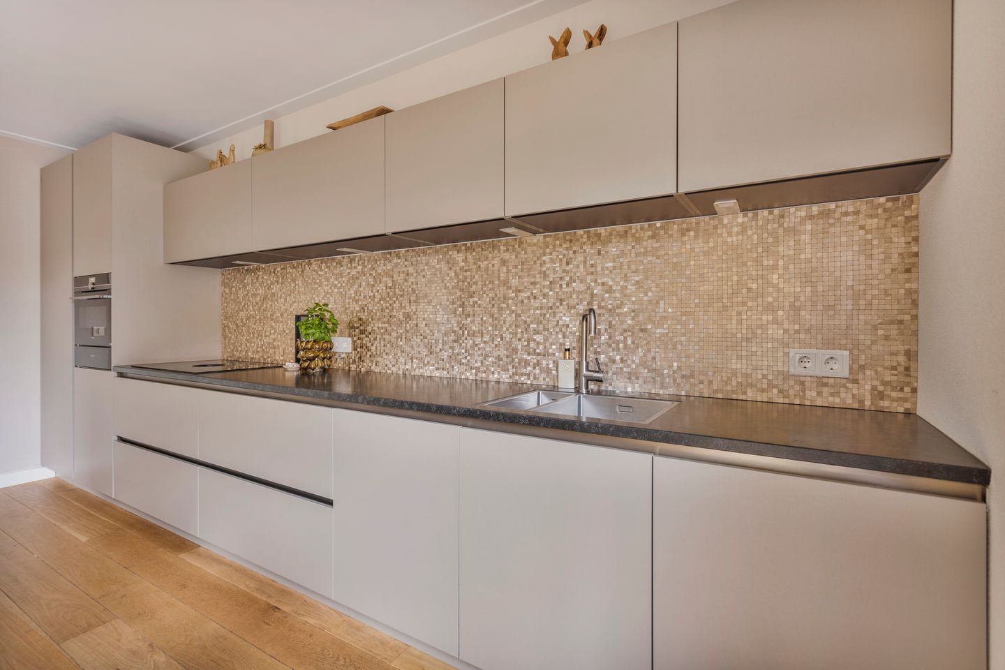 Foto 14 van Ussenstraat 18