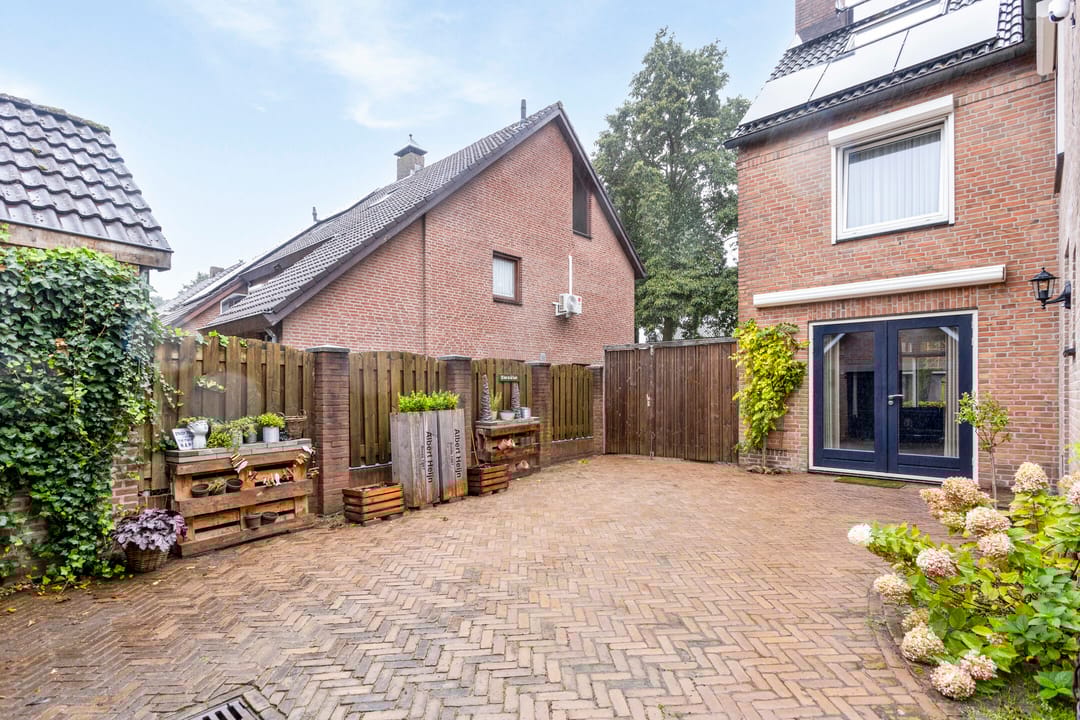 Foto 43 van Ussenstraat 18