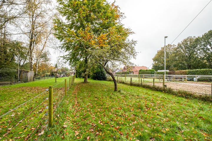 Bekijk foto 34 van Kerkhofweg 111