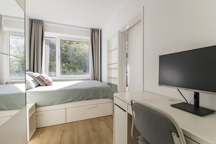 Photo 19 of Van Nijenrodeweg 445