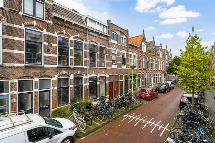 Bekijk foto 1 van Prins Hendrikstraat 22