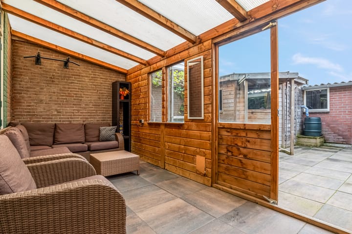 Foto 5 van Anna van Burenstraat 6