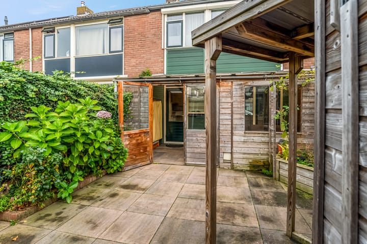 Foto 25 van Anna van Burenstraat 6