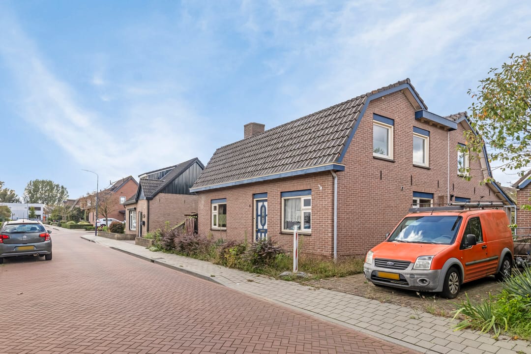 Foto 17 van Staringstraat 8