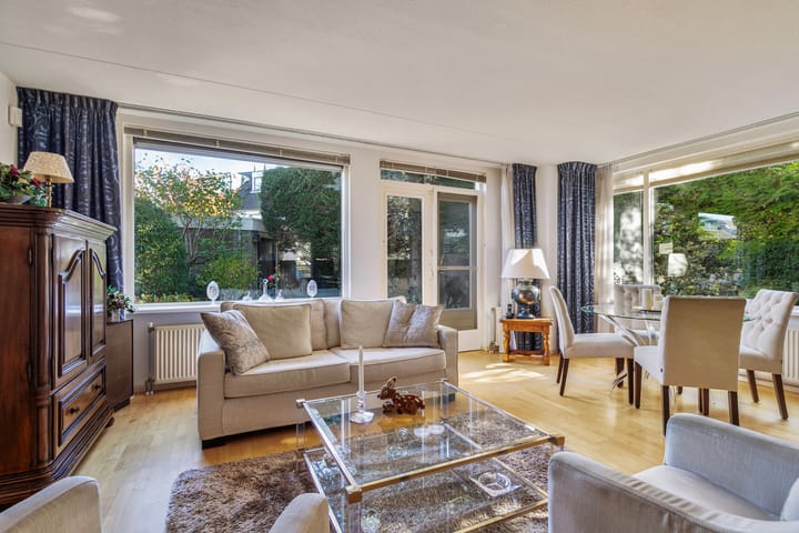 Foto 2 van Bizetstraat 39