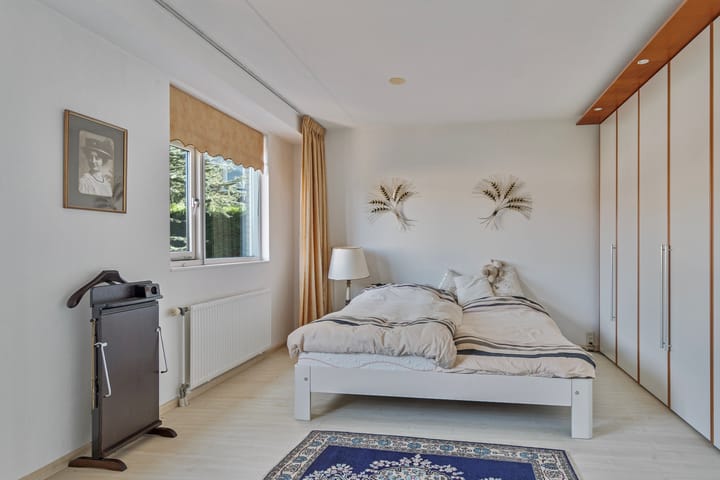 Photo 14 of Bizetstraat 39