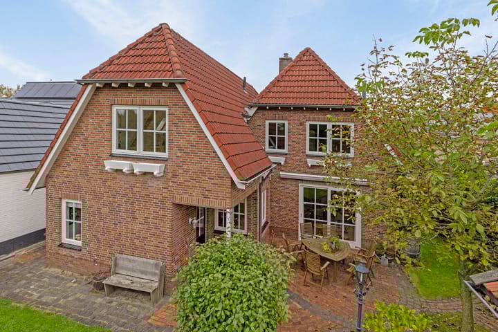 Foto 48 van Eemstraat 3