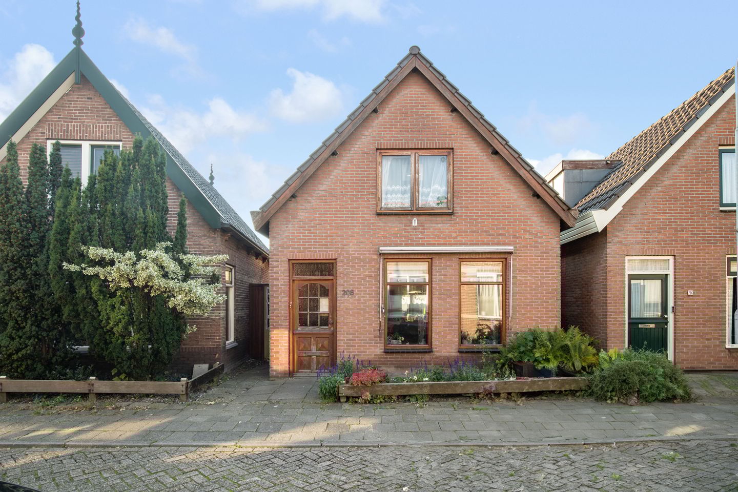 Foto 1 van Hogeweg 208