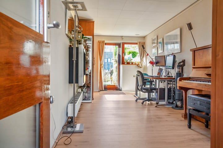 Foto 4 van Brandaris 80