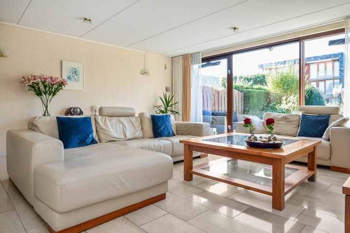 Foto 11 van Brandaris 80