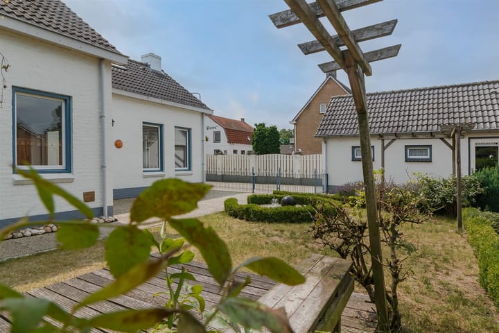 Foto 40 van Kloosterstraat 10