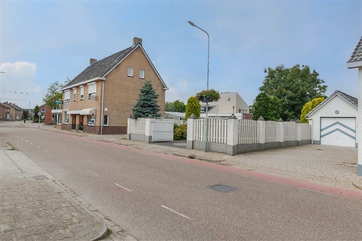 Bekijk foto 46 van Kloosterstraat 10