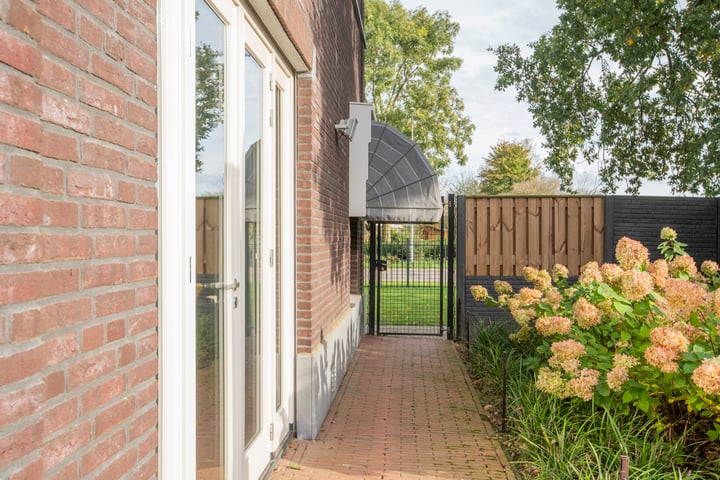 Foto 58 van Poppelseweg 1-05