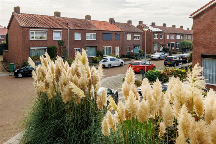 Bekijk foto 49 van Pr.Marijkestraat 18