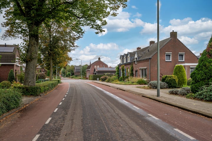 Bekijk foto 47 van Maasbreeseweg 50