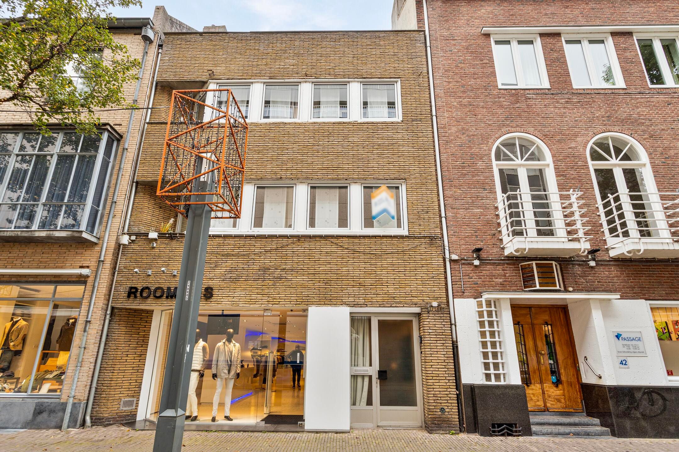 Photo 3 of Dautzenbergstraat 44-A