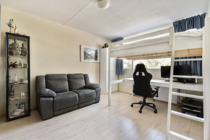 Foto 15 van Meidoornweg 276